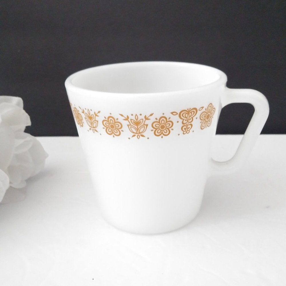 Corning Ware Pyrex Golden Butterfly Mug